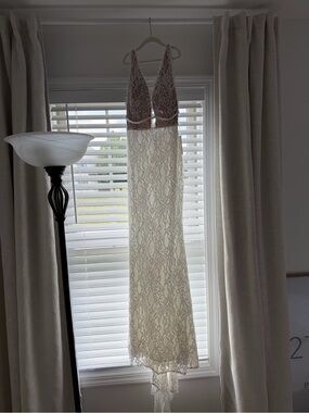 Aphrodite Alamour the Label white Lace Plunging V-Neck Wedding Gown